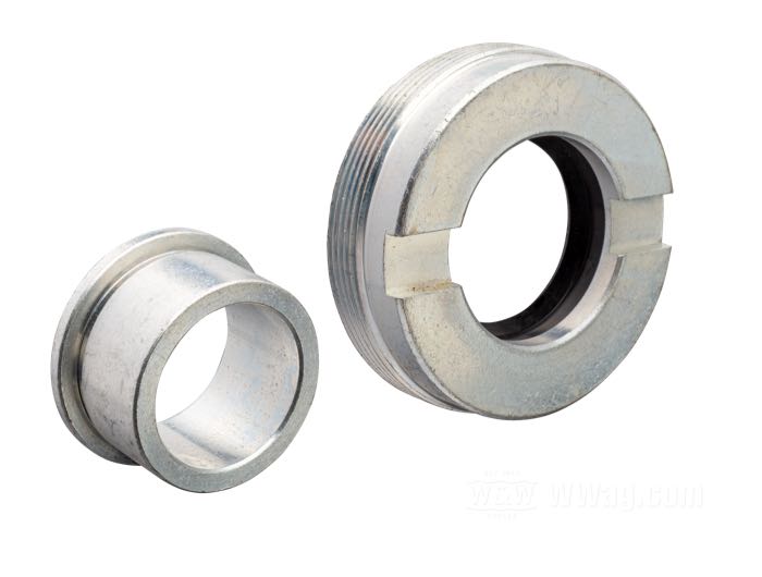 Feststellmutter von Colony; für Radlager; passend für K/XL 1955-1978; Stahl, CAD (ZnNi Verfahren); passende Radachse Ø: 17 mm; mit Wellendichtring und Distanzstück; ersetzt OEM HD 41196-55, 41210-55 und 41201-55; USA; Bruttogewicht: 72 g