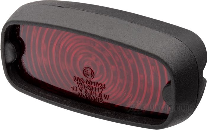 Feu arrière »Gort« de Motone; alu coulé, noir, finition époxy / vermiculé; L x H x P: 89.5 x 45 x 29.1 mm; type ampoule: LED; filetage: #10-32; 12 V; avec LED; avec feu de stop; avec cuvelage d'aluminium; avec éclairage de plaque; surface de montage: platte; avec quatre écrous; homologué E4; poids brut: 148.6 g