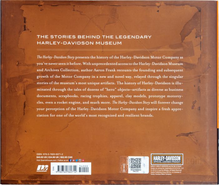 Libro »The Harley-Davidson Story - Tales from the Archives«; ancho x alto: 285 x 240 mm; de Aaron Frank; tapa dura; color; 224 páginas; inglés; ISBN: 9780760360712; peso bruto: 1.4 kg