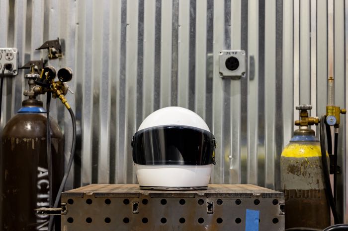 Visier von Biltwell Inc.; für Gringo S Integralhelme; Polycarbonat, leicht getönt; Bruttogewicht: 146 g