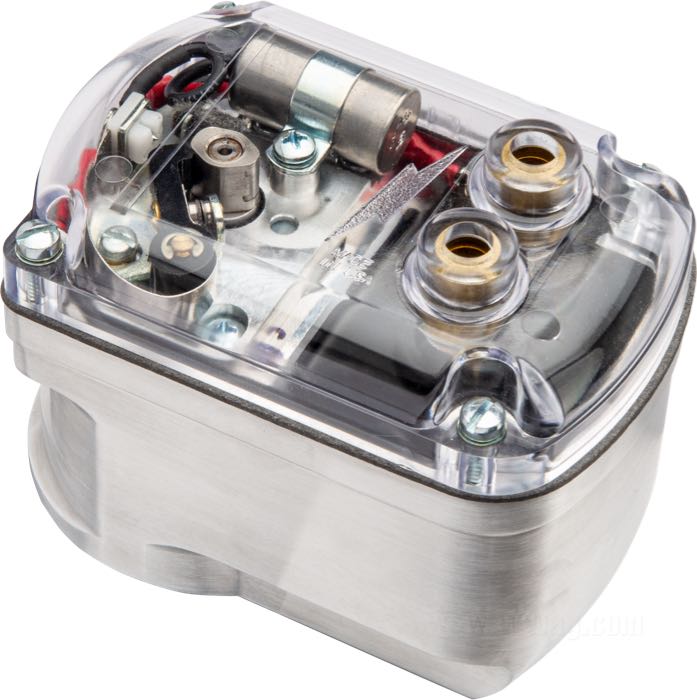 Magneto »MM74E« de Morris Magneto; apropiado para Big Twin OHV 1936-1969; aluminio, acabado de máquina, tapa transparente, magneto se monta en el sentido de la marcha; EE. UU.; peso bruto: 2.73 kg