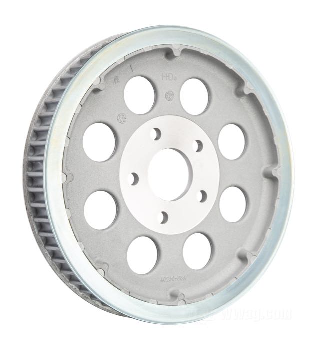 Poulie arrière; adaptable à Big Twin →1999; aluminium, argenté; largeur: 1-1/2”; nombre de dents: 61; remplace OEM HD 40236-88A; USA; poids brut: 2.61 kg