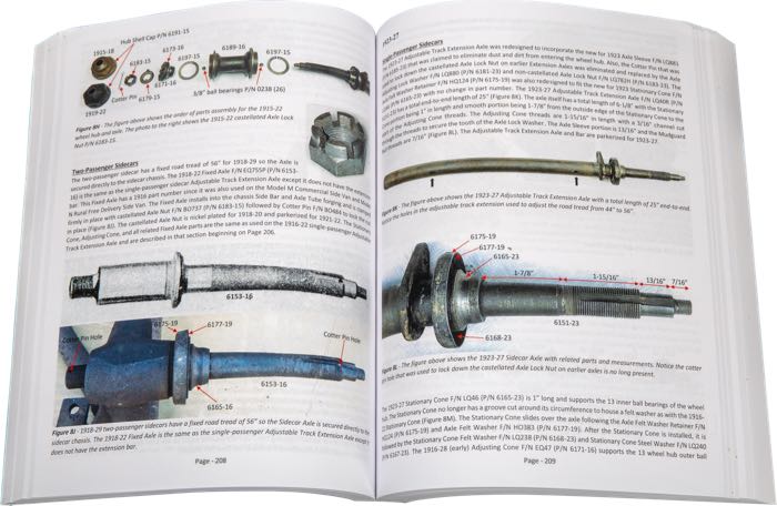 Libro »Harley-Davidson Sidecars - History and Restoration 1914-1967«; papel; ancho x alto: 28 x 21 cm; de Ric Bolduc; encuadernación rústica; color + blanco y negro; 559 páginas; inglés; ISBN: 9798985498400; peso bruto: 1.51 kg