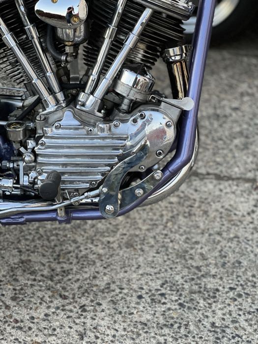 Pédale de frein »EZ« de Junior's Hand Made; adaptable à Big Twin 1936-1957 (sauf Big Twin Flathead); acier inox, poli; USA; poids brut: 818 g