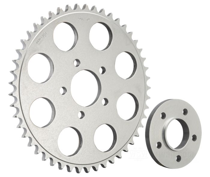 Rear sprocket; fits FXR 1982-1985; aluminum 7116 T6, silver, satin finish; offset: 12 mm; number of teeth: 49; pitch: 530 (5/8” x 3/8”); Ø centering collar: 50 mm; with offset spacer; USA; gross weight: 1.15 kg