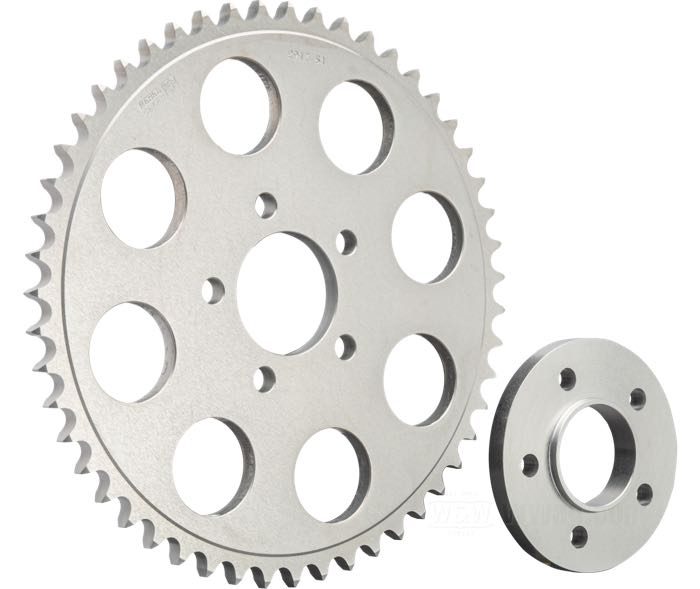 Rear sprocket; fits FXR 1982-1985; aluminum 7116 T6, silver, satin finish; offset: 12 mm; number of teeth: 51; pitch: 530 (5/8” x 3/8”); Ø centering collar: 50 mm; with offset spacer; USA; gross weight: 1.26 kg