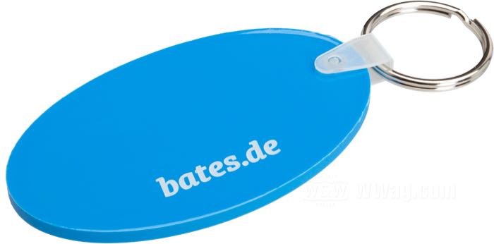 Portachiavi »Bates« di Bates; gomma, blu / bianco; L x A x P: 80 x 45 x 4 mm; peso lordo: 10 g