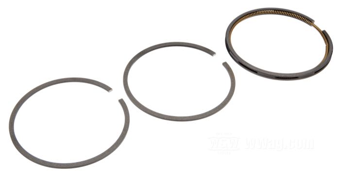 Set fasce pistone di Graf; atto per 750cc 1929-1973; ghisa / acciaio; taglia: +0.000 ”; alesaggio nominale: 2-3/4 ”; altezza fascia compressione: 1/16 ”; altezza fascia olio: 3/16 ”; rimpiazza OEM HD 22355-52B; Germania; peso lordo: 42 g