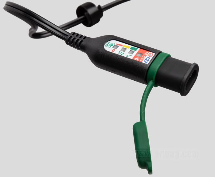 Cable del cargador de OptiMATE; para Para baterías LiFePO4; con orificios, enchufe y tapa; peso bruto: 112 g