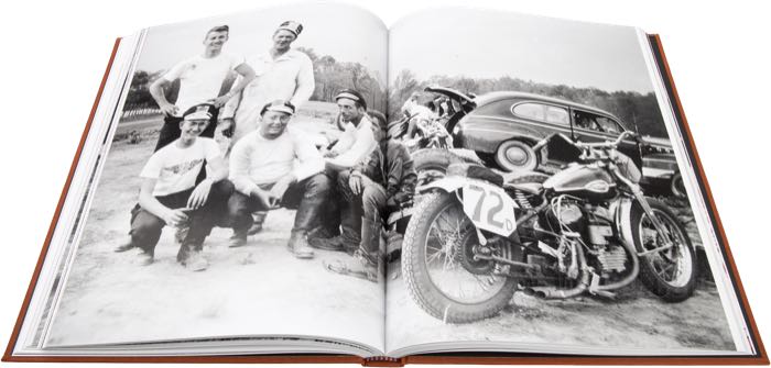 Book »The Wickline Speed Shop - Harley Legend in a Shoebox«; paper; width x height: 24 x 30 cm; by Thomas Rakes & Trey Burnart Hall; hardcover; black and white; 237 pages; English; ISBN: 9798218639006; Italy; gross weight: 1.71 kg