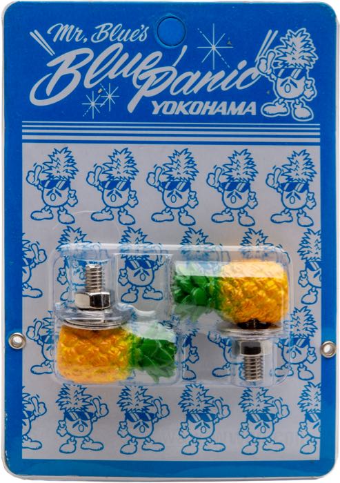 Tornillos »Pineapple« de Mooneyes; para matrícula; plástico / acero; A x A x F: 18 x 18 x 31 mm; rosca: M6; con Tuercas y pernos M6; peso bruto: 40 g