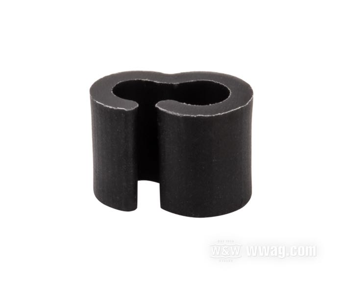 Clip; para cables mando gas; apropiado para todo los modelos 1981→ (salvo Touring 2008→, Softail 2016→); plástico, negro; reemplaza OEM HD 70504-81; EE. UU.; peso bruto: 1 g