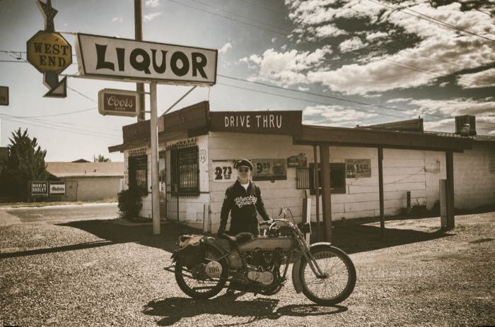 Housse de siège de The Cyclery; peau de mouton, noir; longueur x largeur: 460 x 460 mm; Europe; poids brut: 479 g