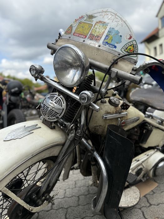 Botón de mando »Dice«; plástico, negro; ancho x alto: 40 x 40 mm; rosca: 3/8”-24; reemplaza OEM HD 11784-31; peso bruto: 78 g