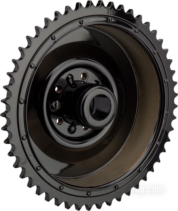 Brake drum by Paughco; fits Big Twin 1937-1957; rear; steel, black, painted; thread: 3/8”-20; nominal ID: 8 ”; replaces OEM HD 41400-37; USA; gross weight: 3.38 kg
