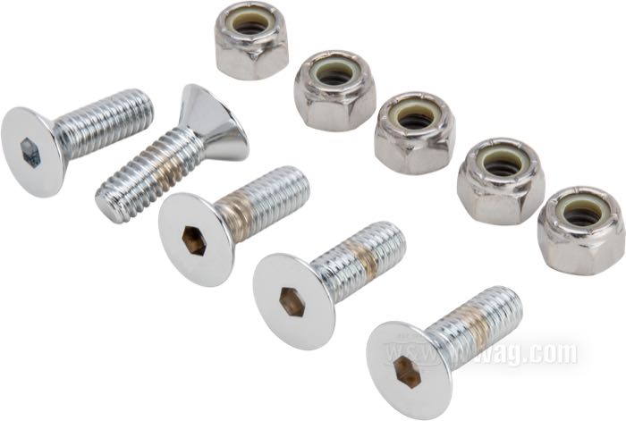 Kit bulloni di Colony; per fori di 5/16” con svasatura conica; acciaio, cromato; testa svasata a brugola; filettatura: 5/16”-18; lunghezza: 1 ” (25 mm); con dadi autobloccanti; rimpiazza OEM HD 3680 e 7778; U.S.A.; peso lordo: 90 g