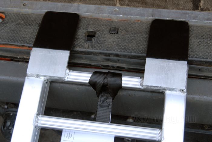 Rampa de carga »Pro« de New Age Industrial; capacidad de carga max. 460 kg; aluminio; largo x ancho: 230 x 30 cm; peso neto: 12 kg; EE. UU.; peso bruto: 9.5 kg