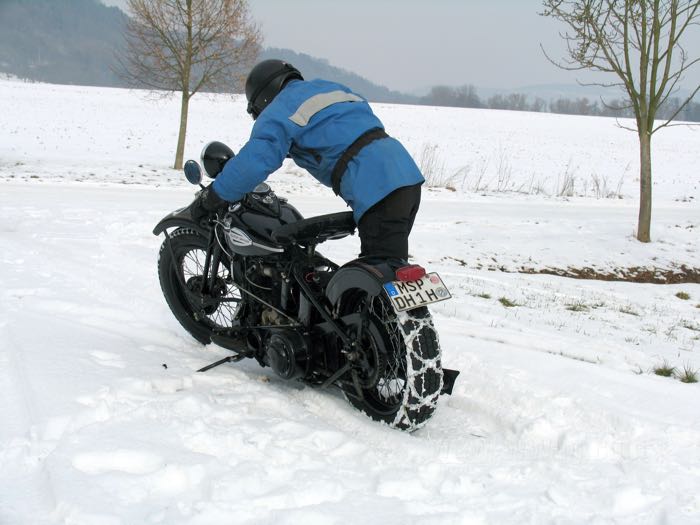 Schneekette; für 90/90x21; Stahl; Nettogewicht: 2.10 kg; Österreich; Bruttogewicht: 2.1 kg
