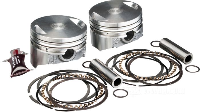 Pistoni; atto per Evolution Sportster 1200cc 1988-2020; alluminio, 1.1 mm deeper valve pockets for high lift cams; taglia: +0.000 ”; alzata: 3-13/16 ”; alesaggio nominale: 3-1/2 ”; 1200 cm³; compressione: 9:1; U.S.A.; peso lordo: 1.2 kg
