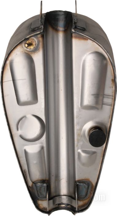 Serbatoio di benzina »XL 95-03 2.3 gal«; atto per Sportster 1995-2003; acciaio; volume: 8.5 l; tappo necessario: screw-in 1983→; rubinetto necessario: M22 x 1; rubinetto necessario: M22 x 1; rimpiazza OEM HD 61348-96A; peso lordo: 3.1 kg