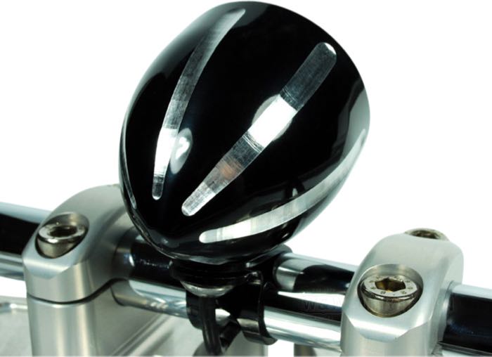 Cuvelage »Streamline Grooved« de motogadget; pour motogadget Motoscope Tiny; alu billet, noir, anodisé; avec vis de montage percée comme passe-câbles; Allemagne; poids brut: 110 g