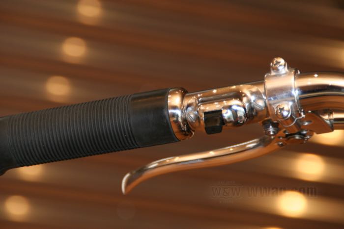 Handlebar ring »Hydra Glide« by Hammer Sycle; stainless steel, polished; width: 10 mm; Ø 35.5 mm; for handlebar Ø: 1 ”; Japan; gross weight: 40 g