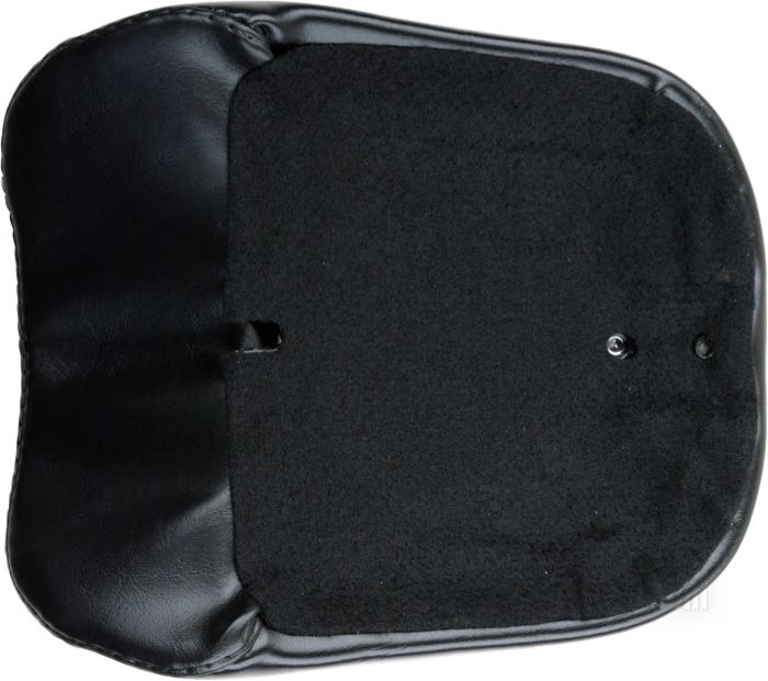 P-Pad »Silhouette« by Le Pera; fits Softail 2006-2017 (200 mm rear tire); synthetic leather, black; L x W x H: 25 x 21 x 6 cm; USA; gross weight: 1 kg