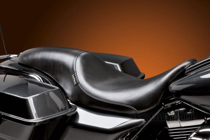 Asiento biplaza »Silhouette« de Le Pera; apropiado para Touring 2008→; piel sintética, negro, liso; largo x ancho: 78 x 32 cm; EE. UU.; peso bruto: 5.5 kg