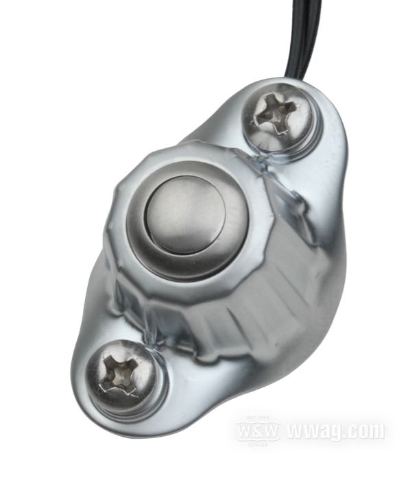 Tasterarmatur »Deluxe« von Kustom Tech; für Hupe / Blinker (einzeln) / Startermotor; für 1” Lenker; mit einem Taster; Messing, matt verchromt; mit zwei Kabeln; Italien; Bruttogewicht: 70 g