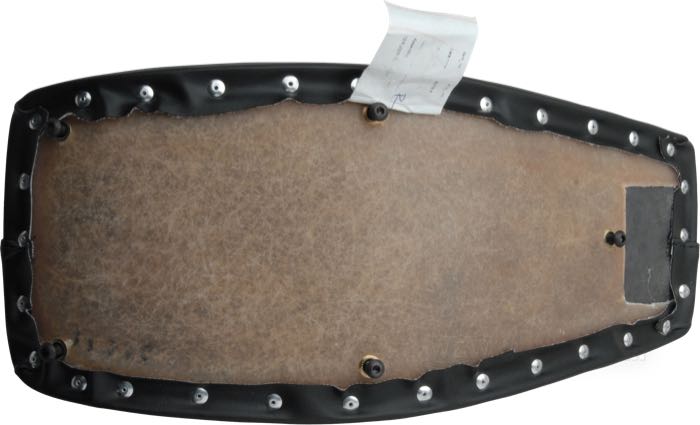 Seat pad »XR Dirt Track« by Storz; synthetic leather; L x W x H: 45 x 21 x 5 cm; gross weight: 1 kg