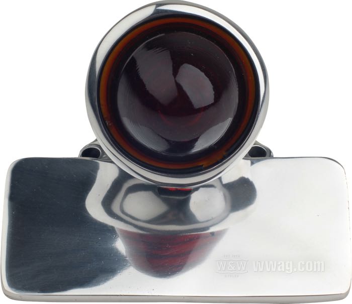 Taillight »Crocker 1940-42« by Crocker; cast aluminum, polished; bulb type: P21/5W; 12 V; with 12 V bulb; with stop light; without license illumination; with license bracket; USA; gross weight: 680 g