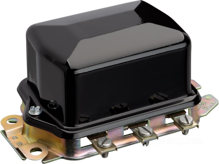 Regulator »Delco«; for 65A Type Generator; fits Big Twin 1965-1969, Sportster 1967-1977, 1964-early 1965 Servi-Car; black; 12 V; replaces OEM HD 74510-64; gross weight: 720 g
