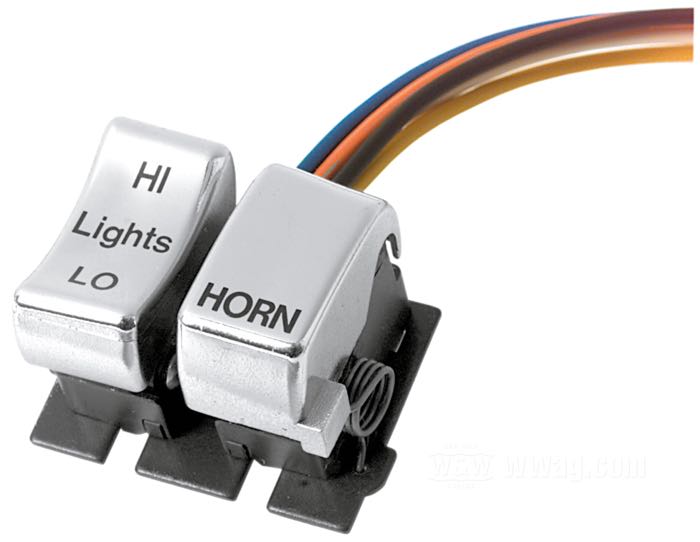 Taster / Schalter; für Auf/Abblendlicht und Hupe; passend für Modelle 1982-1995; links; Messing / Kunststoff / Kupfer, verchromt; ersetzt OEM HD 71597-92; Bruttogewicht: 70 g
