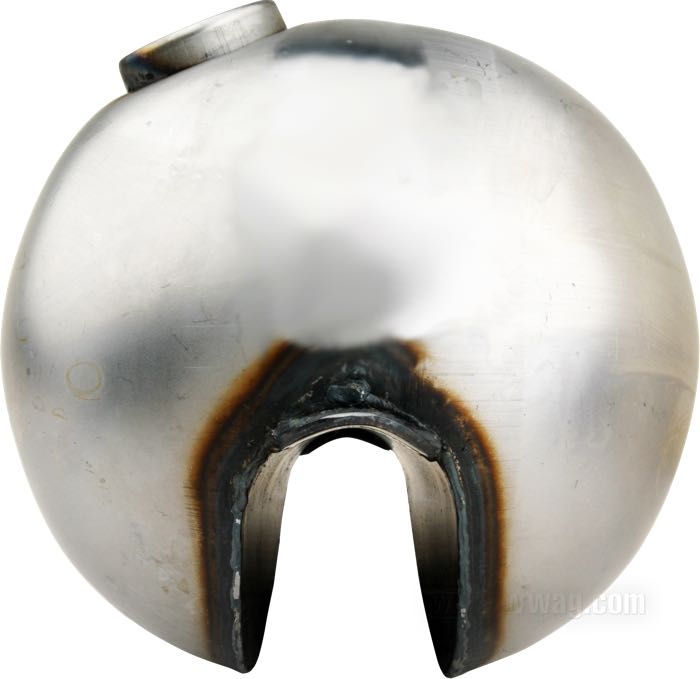 Depósito de gasolina »Teardrop«; acero; volumen: 8.3 l; tapón necesario: cierre de bayoneta 1955-1982; tapón necesario: 1 x ventilado; grifo de gasolina necesario: 3/8” NPT y 1/4” NPT; peso bruto: 3.68 kg