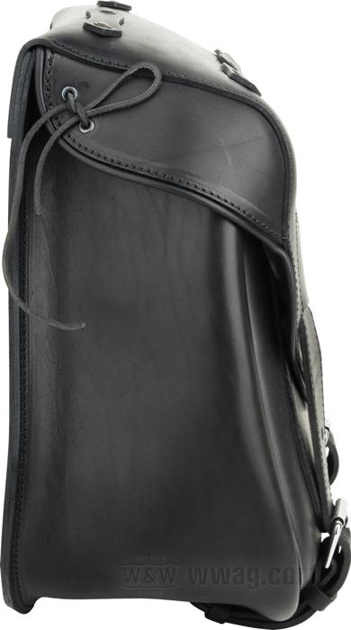 Alforja »SneBamse« de Lejonkulan; cuero de vaca, negro, espalda plana; A x A x F: 43 x 39 x 21 cm; volumen: 27 l; Suecia; peso bruto: 4.23 kg