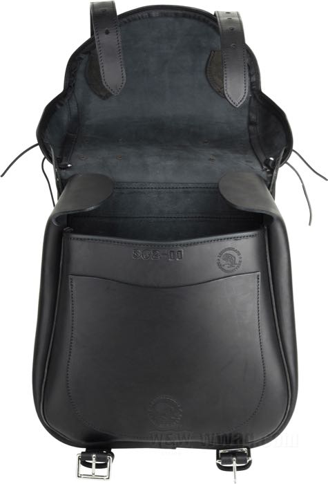 Satteltasche »Duke« von Lejonkulan; Rindleder, schwarz, flacher Rücken; B x H x T: 38 x 37 x 21 cm; Volumen: 24 l; Schweden; Bruttogewicht: 3.59 kg