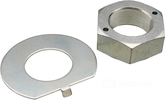 Dado sterzo di Colony; per piastre larghe; atto per FL(H) 1949-1984, FX(D)WG 1980-2007, Softail 1984-2008, con amortizzatore di corsa originale; acciaio; con rondella sicurezza; rimpiazza OEM HD 45718-60 e 45717-63; U.S.A.; peso lordo: 110 g