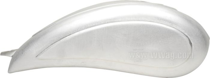 Depósito de gasolina »Dirt Track« de Storz; apropiado para Evo Sportster 2004-2006; aluminio, natural; volumen: 9.5 l; con tapón: Quick-Cam; grifo de gasolina necesario: 3/8” NPT; grifo de gasolina necesario: 3/8” NPT; EE. UU.; peso bruto: 4.7 kg