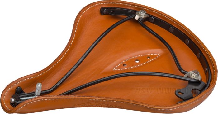 Solositz »Mesinger No. 1« von The Cyclery; Rindleder, braun; Länge x Breite: 400 x 330 mm; Abstand Federn bzw. Montagebolzen: 280 mm; Europa; Bruttogewicht: 2.18 kg